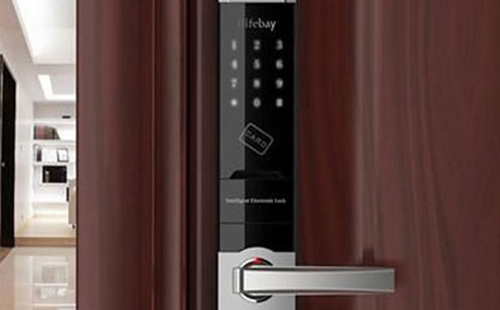 博白24小时上门开锁公司