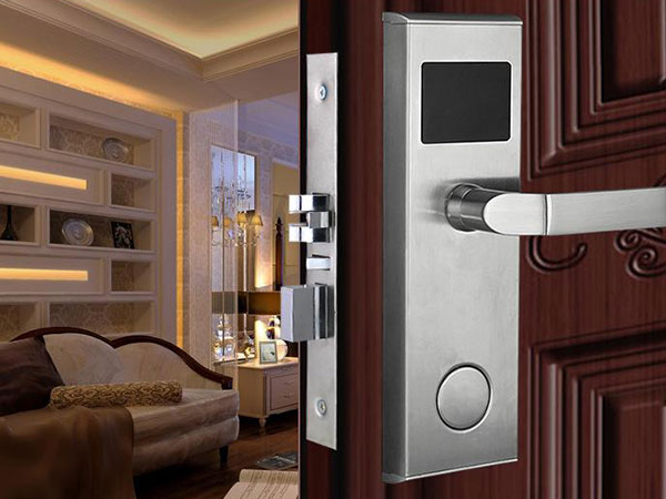 博白24小时上门开锁公司