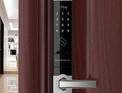 博白24小时上门开锁公司