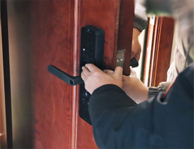 博白24小时上门开锁公司